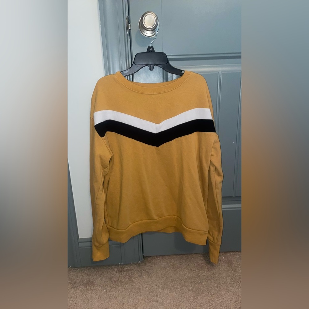 Dutch Bros Coffee sweatshirt/pullover